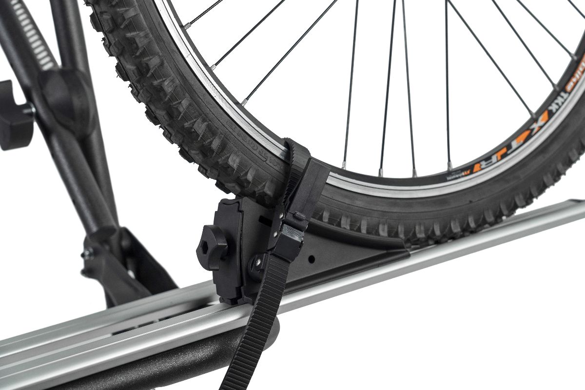 Heck-Fahrradtrger Shadow T6 Black fr bis zu 3 Fahrrder