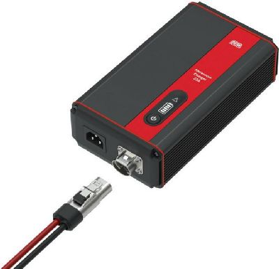 DEFA Showroom Batterieladeger�t 32A/12V