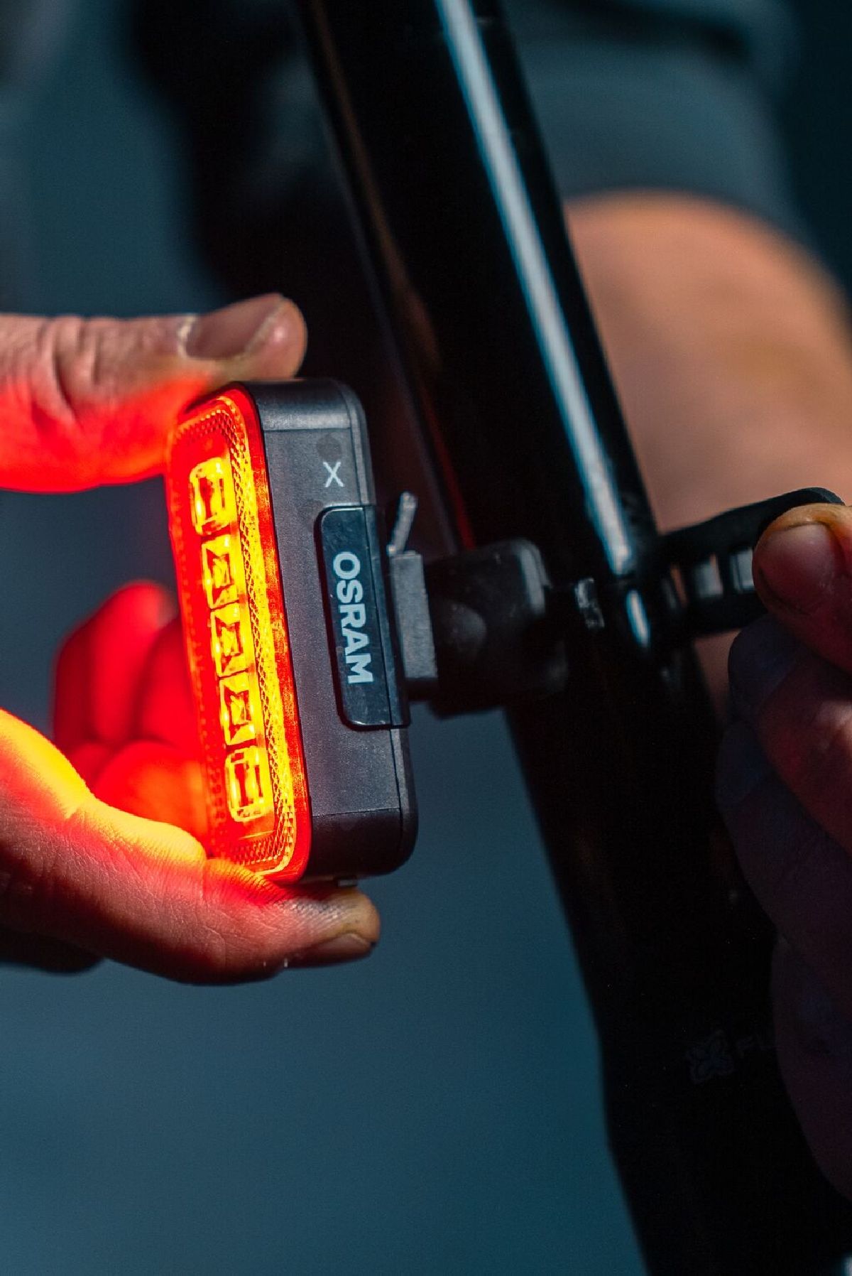 LEDsBIKE X REAR Fahrradbeleuchtung-R�ckleuchte