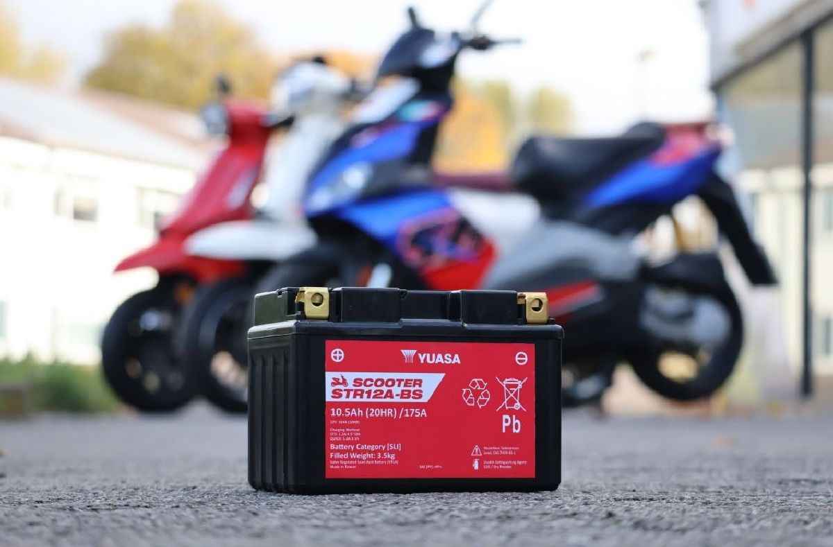 Scooter AGM 12V/10Ah/175A LxBxH: 150 // 87 // 105 // S:1