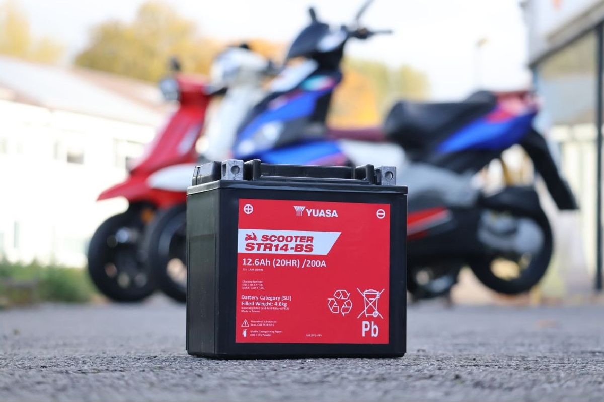 Scooter AGM 12V/12Ah/200A LxBxH: 150 // 87 // 145 // S:1