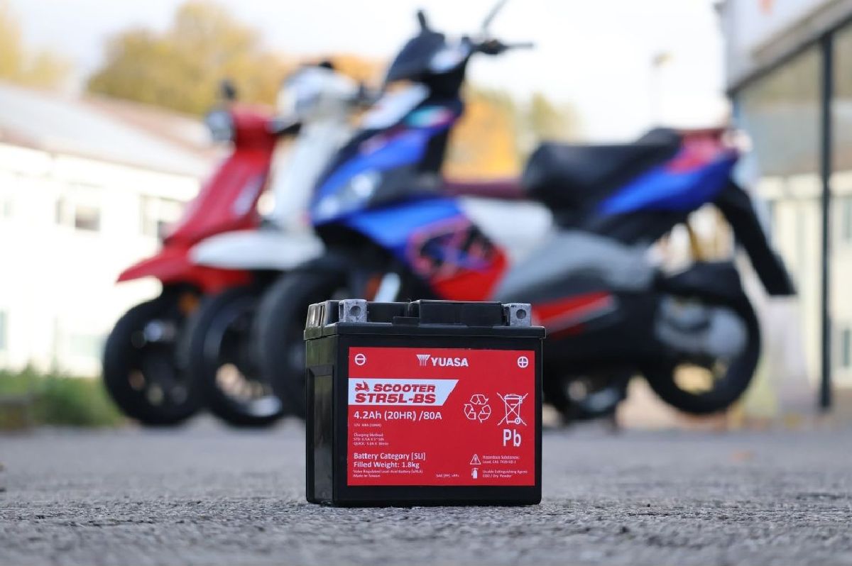 Scooter AGM 12V/4Ah/80A LxBxH: 115 // 72 // 107 // S:0