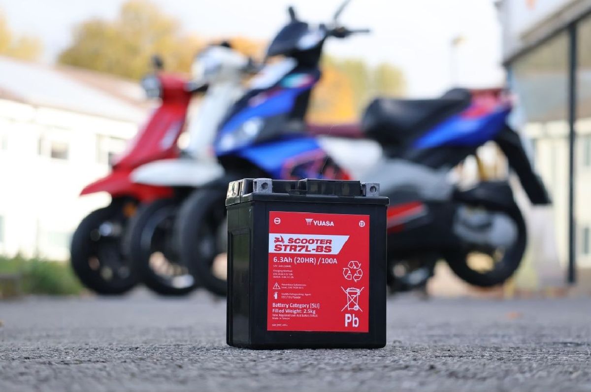 Scooter AGM 12V/6Ah/100A LxBxH: 115 // 72 // 132 // S:0