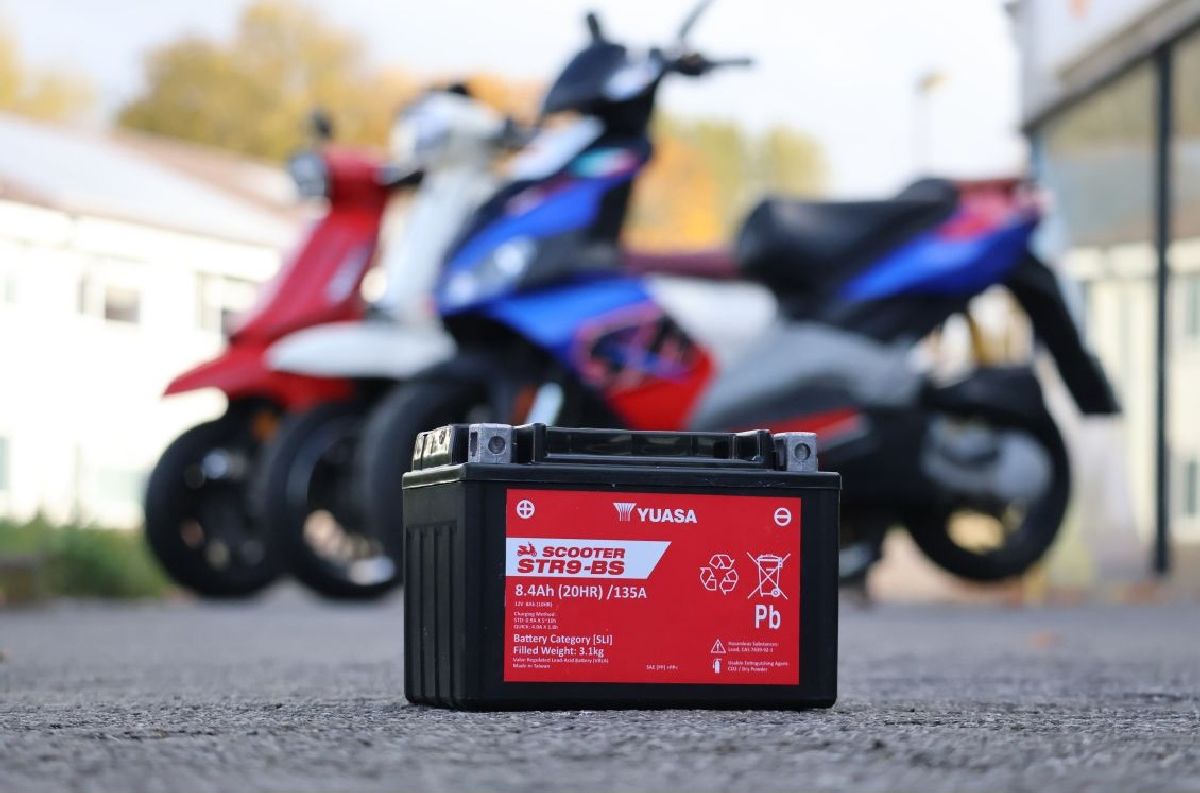 Scooter AGM 12V/8Ah/135A LxBxH: 152 // 87 // 107 // S:1